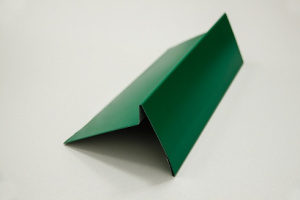 Планка ветровая д/мягкой кровли зел. Р